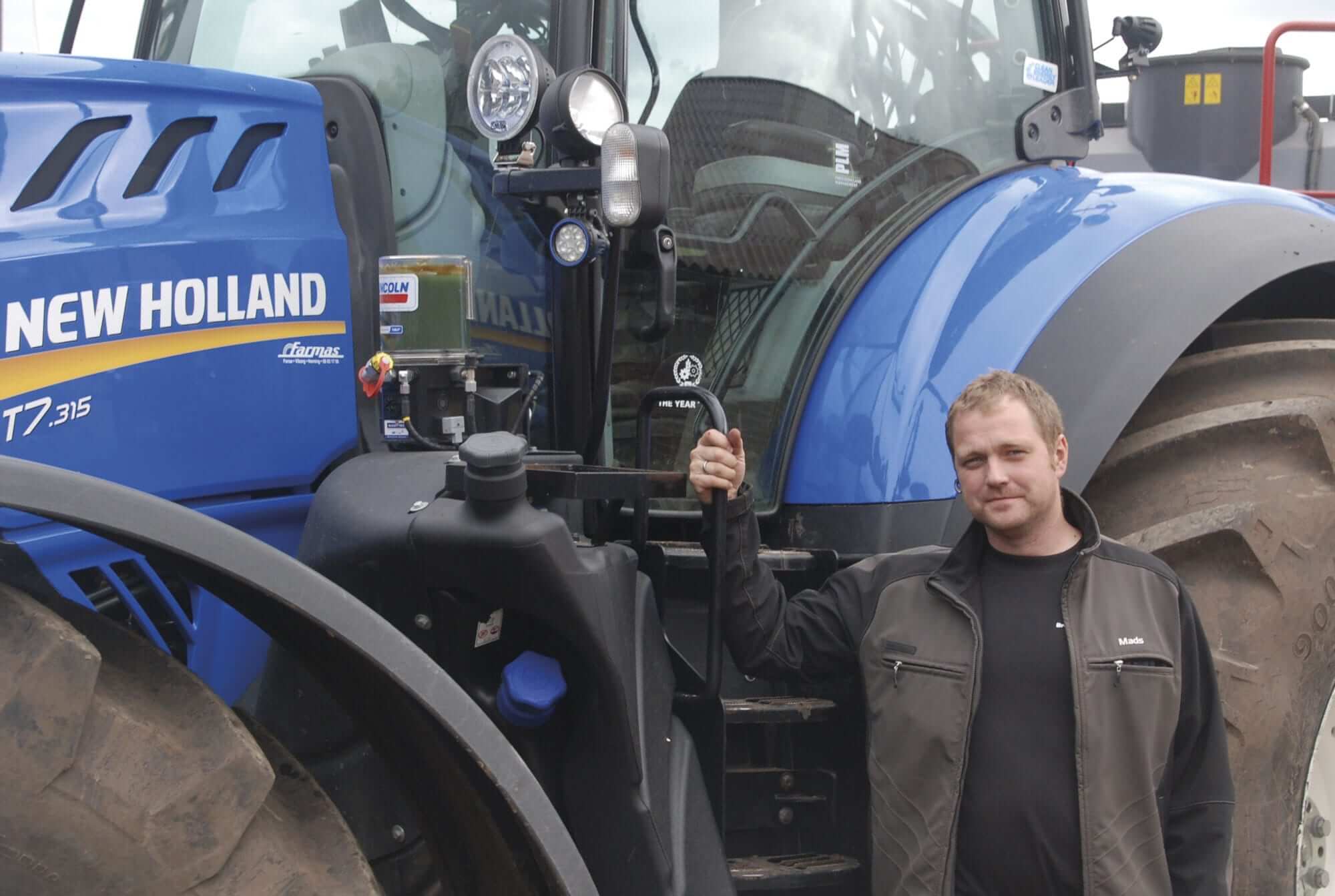 Brdr. rasmussen fik digitaliseret tidsregistreringen, da de indførte customoffice