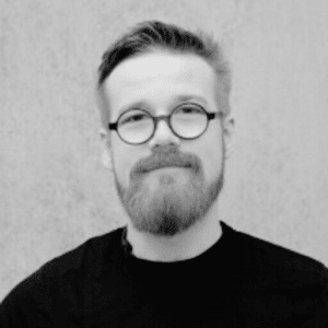 Jeppe Jon Holt
